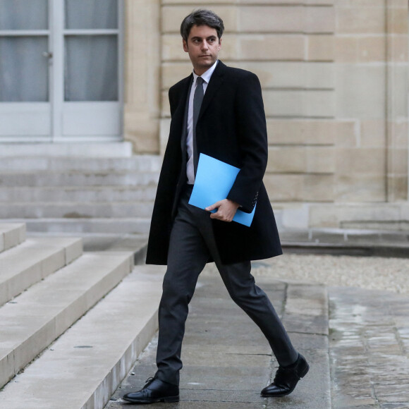 Le Premier ministre, Gabriel Attal à son arrivée au conseil des ministres, au palais de l'Elysée, Paris, le 13 septembre 2023 © Stéphane Lemouton / Bestimage