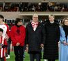 La princesse Charlene de Monaco est connue pour son élégance mais aussi sa discrétion
Louis Ducruet, la princesse Stéphanie de Monaco, le prince Albert II de Monaco, la princesse Charlene de Monaco, Camille Gottlieb, guest - La famille princière de Monaco lors du match de gala entre les Barbagiuans de Monaco et le FC Cirque au stade Louis II de Monaco © Jean-François Ottonello / Nice Matin / Bestimage