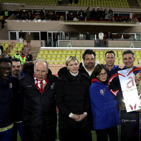 Victoire du Cirque FC : Le prince Albert II de Monaco, la princesse Charlene, la princesse Stéphanie - La famille princière de Monaco lors du match de gala entre les Barbagiuans de Monaco et le FC Cirque au stade Louis II de Monaco le 22 janvier 2024. © Jean-François Ottonello / Nice Matin / Bestimage