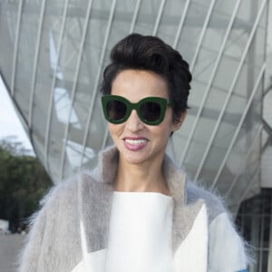 Farida Khelfa Seydoux - Défilé de mode "Louis Vuitton", collection prêt-à-porter printemps-été 2016, à la Fondation Louis Vuitton à Paris. Le 7 octobre 2015.