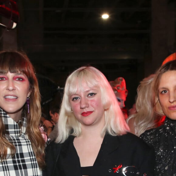 Vincent Garnier Pressiat, Daphné Bürki, Jeanne Friot et guest - " Dîner de la Mode " au bénéfice du Sidaction, au Palais de Tokyo, dans le cadre de la Fashion Week de Paris. Le 25 Janvier 2024. © Olivier Borde-Bertrand Rindoff / Bestimage