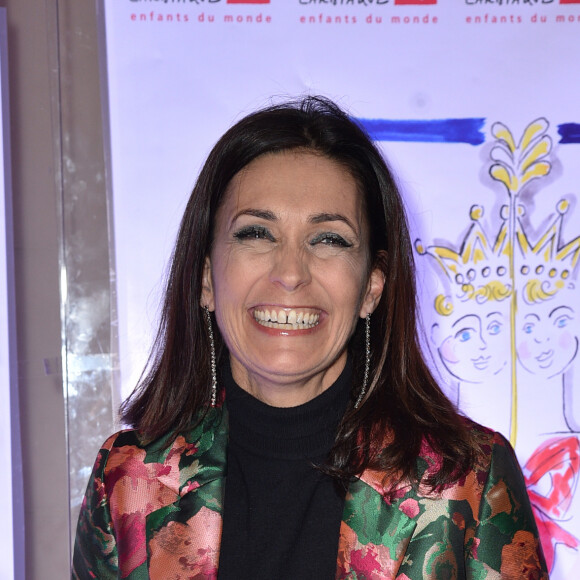 Adeline Blondieau (veste et un short Christophe Guillarmé en jacquard noir et rose fuchsia - Bijoux Elsa Lee Paris) au photocall du Gala du Coeur au profit de l'association Mécénat Chirurgie Cardiaque dans la salle Gaveau de Paris, France, le 28 janvier 2020. L'association Mécénat Chirurgie Cardiaque permet à des enfants souffrant de malformations cardiaques de venir en France se faire opérer lorsqu'ils ne peuvent pas être soignés dans leur pays par manque de moyens financiers et techniques. Une soirée musicale en hommage à la Callas. © Giancarlo Gorassini/Bestimage 