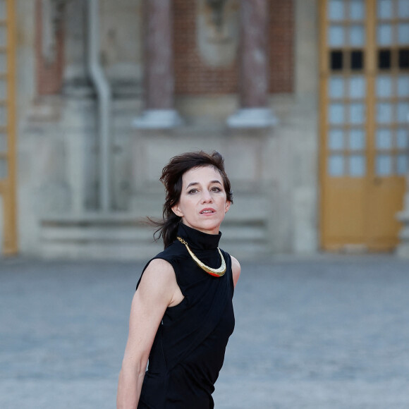 Charlotte Gainsbourg - Dîner d'Etat au château de Versailles en l'honneur de la visite officielle du roi et de la reine d'Angleterre en France (20 - 22 septembre 2023). Le 20 septembre 2023. 150 invités triés sur le volet ont été conviés à cette occasion. © Moreau-Jacovides / Bestimage 