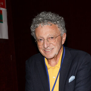 Exclusif - Nelson Monfort - Backstage du concert "En coeur pour l'Ukraine" au Casino de Paris le 18 juin 2023. © Coadic Guirec/Bestimage