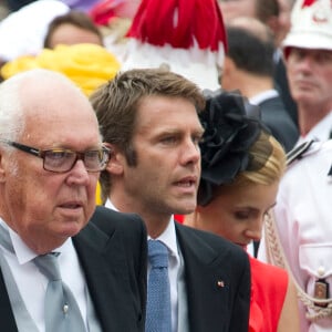 La disparition de Victor Emmanuel de Savoie laisse un grand vide dans la famille
Le prince Victor Emmanuel de Savoie, le prince Emmanuel-Philibert de Savoie et la princesse Clotilde de Savoie (Clotilde Courau) - Invités au mariage religieux du prince Albert et de la princesse Charlene de Monaco.