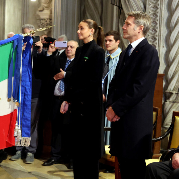 Exclusif - Vittoria de Savoie et son père Emmanuel-Philibert de Savoie - La famille de Savoie s'est retrouvée à l'abbaye de Hautecombe lors d'une messe pour célébrer les 40 ans de la disparition du dernier roi régnant d'Italie, Humbert II de Savoie à Saint-Pierre-de-Curtille, le 18 Mars 2023. Ce fût l'occasion pour Vittoria de Savoie, princesse de Carignan et marquise d'Ivrée, fille ainée d'Emmanuel-Philibert de Savoie et de Clotilde Courau, d'honorer sa première sortie officielle. © Dominique Jacovides/Bestimage 