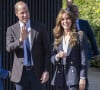Heureusement, le prince William est là pour assurer à sa place.
Le prince William, prince de Galles, et Catherine (Kate) Middleton, princesse de Galles, en visite au pavillon Grange à Cardiff, le 3 octobre 2023. 