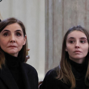 La princesse Clotilde Courau et sa fille la princesse Vittoria - Veillée funèbre du prince Victor-Emmanuel de Savoie, en l'Eglise de Sant'Uberto à Turin, en présence de sa veuve Marina Ricolfi-Doria, de son fils, le prince E-P. de Savoie avec sa femme la princesse Clotilde Courau et leurs filles les princesses Vittoria et Luisa, le 9 février 2024. Le fils du dernier roi d'Italie s'est éteint le 3 février 2024 à l'âge de 86 ans. © Dominique Jacovides/Bestimage 