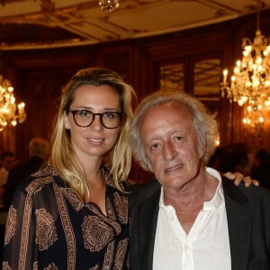 Exclusif - Didier Barbelivien et sa femme Laure - L'ancien président N.Sarkozy remet les insignes de Chevalier dans l'ordre national de la légion d'honneur au producteur C.Talar à l'hôtel Bristol à Paris le 24 avril 2017. © Patrick Carpentier / Bestimage 