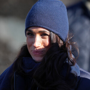 Le prince Harry fait du skeleton sous les yeux de Meghan Markle lors d'une visite au camp d'entrainement des athlètes des Invictus Games 2024 à Whistler en Colombie Britannique le 15 février 2024. 
