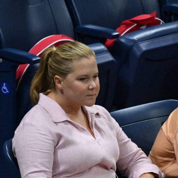 Amy Schumer s'est récemment confiée sur son état de santé
Amy Schumer