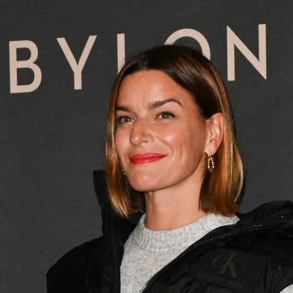 Fauve Hautot à la première du film "Babylon" au cinéma Le Grand Rex à Paris, France, le 14 janvier 2023. © Coadic Guirec/Bestimage 