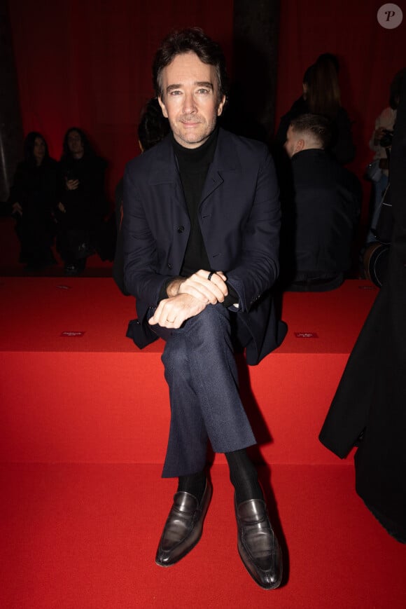Antoine Arnault au défilé Vetements mode femme automne / hiver 2024-2025 lors de la Fashion Week de Paris (PFW), au Pavillon Cambon , France, le 1er Mars 2024. © Jérémy Melloul/Bestimage 