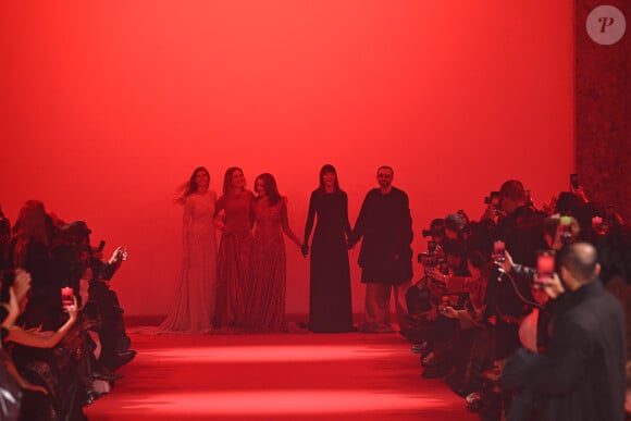 Le créateur Guram Gvasalia au défilé Vetements mode femme automne / hiver 2024-2025 lors de la Fashion Week de Paris (PFW), au Pavillon Cambon , France, le 1er Mars 2024. 