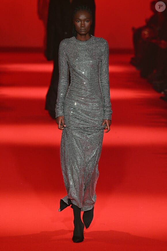 Défilé Vetements mode femme automne / hiver 2024-2025 lors de la Fashion Week de Paris (PFW), au pavillon Cambon, à Paris, France, le 1er Mars 2024. 