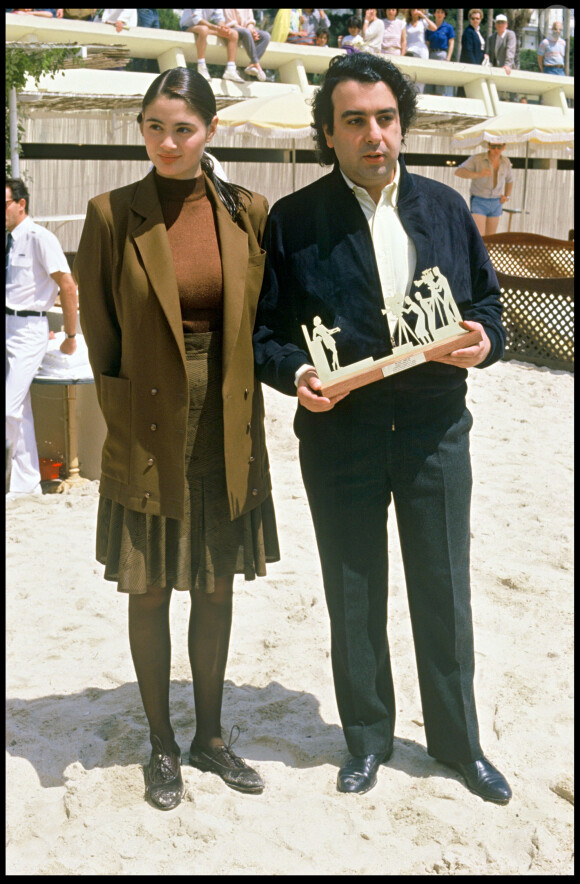 Le réalisateur est poursuivi pour diffamation après avoir qualifié "d'odieux mensonges" les accusations d'agression sexuelle lancées contre lui par l'actrice Charlotte Lewis.
Archives - Charlotte Lewis à Cannes en 1986.