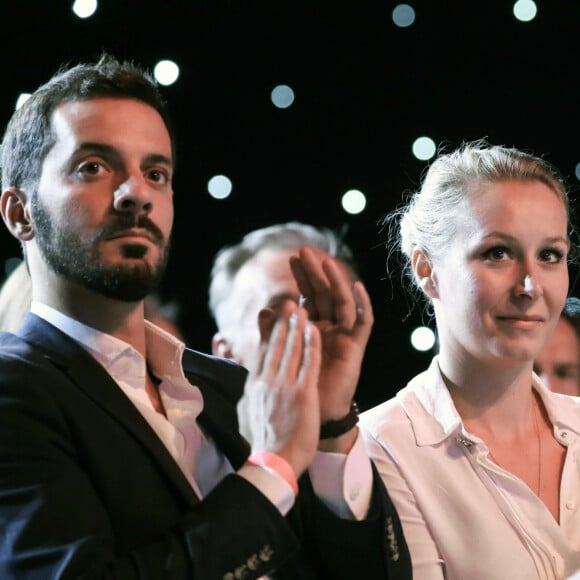 Marion Maréchal et son mari Vincenzo Sofo - Convention de la Droite à La Palmeraie, Paris, France, le 28 septembre 2019. © Stéphane Lemouton/Bestimage