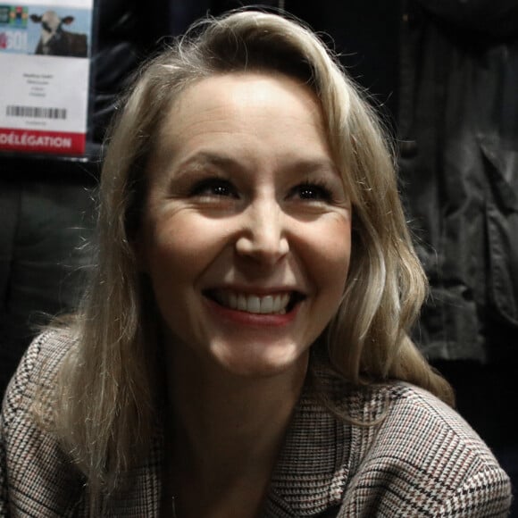 Marion Marechal lors de la 60ème édition du Salon international de l’Agriculture (SIA), Porte de Versailles, à Paris, France, le 29 février 2024. © Stéphane Lemouton/Bestimage