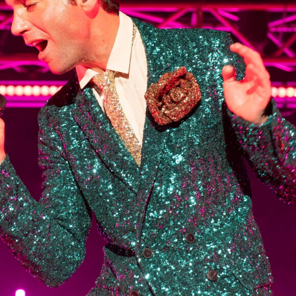 Jeudi 7 mars alors qu'il devait se produire à Brest dans le cadre de sa tournée, il a été contraint d'annuler sa venue. 
Mika - Le chanteur Mika sur scène lors d'un concert au Marostica Summer Festival à Marostica, en Italie.