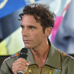 Mika est reconnu pour être un véritable showman. 
Mika sur le plateau de l'émission "Il tempo delle donne" à Milan.