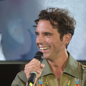Mika sur le plateau de l'émission "Il tempo delle donne" à Milan. Le 16 septembre 2021
