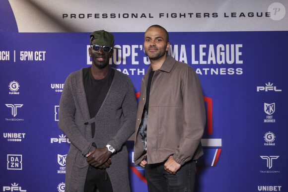 Mamadou Sakho et Tony Parker - Célébrités assistent aux combats de MMA, Professional Fighters League Europe (PFL) à l’accord Arena de Bercy à Paris le 7 mars 2024. © PFL Europe via Bestimage