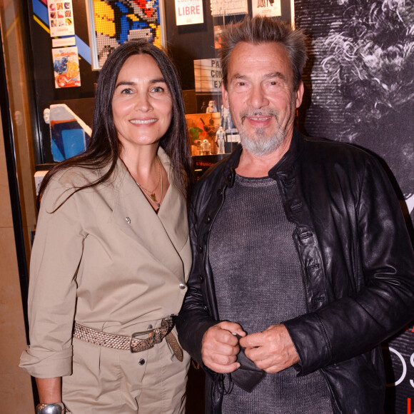 Il y a bien des années, Florent Pagny a célébré son mariage avec sa femme Azucena.
Exclusif - Florent Pagny et sa femme Azucena Caamano lors de la première du spectacle Lost in Buenos Aires à l'Européen à Paris. © Rachid Bellak / Bestimage