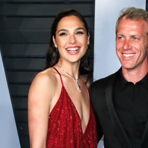 Gal Gadot et son mari Jaron Varsano à la soirée Vanity Fair Oscar au Wallis Annenberg Center à Beverly Hills, le 4 mars 2018.