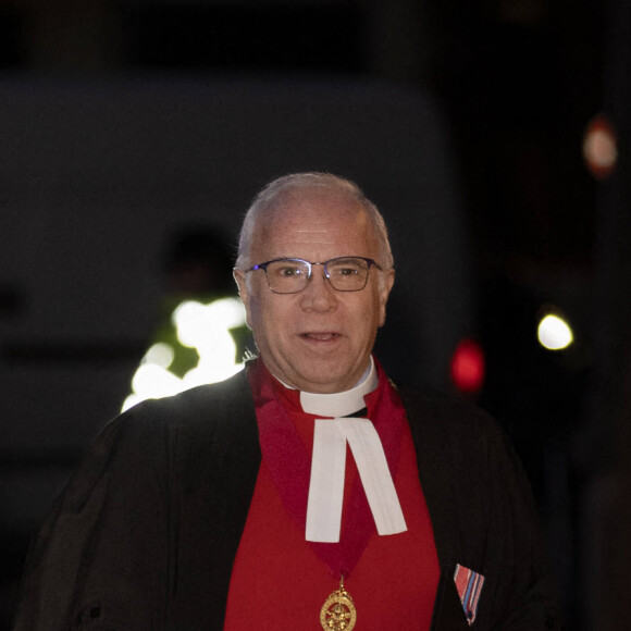 Le fait que plusieurs détails aient été photoshopés sur cette photo pose de nombreuses questions. 
Catherine (Kate) Middleton, princesse de Galles, - Traditionnel concert de Noël "Together At Christmas" à l'abbaye de Westminster à Londres, le 8 décembre 2023.
