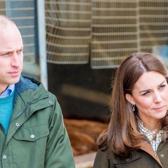 Le prince William et Catherine Kate Middleton, lors d'une visite de la ferme Teagasc Research Farm dans le comté de Meath, Irlande le 4 mars 2020.