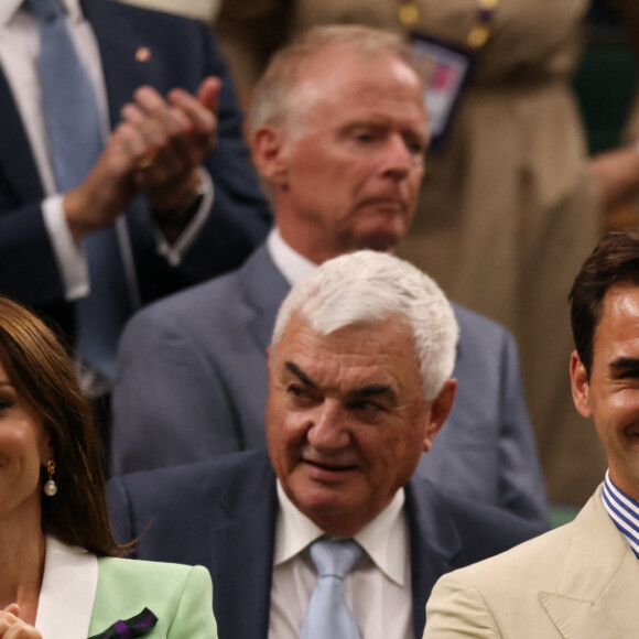 Catherine (Kate) Middleton, princesse de Galles, Roger Federer et sa femme Mirka dans les tribunes lors du tournoi de Wimbledon 2023 au All England Lawn Tennis and Croquet Club de Londres, Royaume Uni, le 4 juillet 2023. 