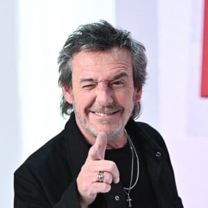 Il a aussi une maison en Bourgogne
Exclusif - Jean-Luc Reichmann - Enregistrement de l'émission Vivement Dimanche présentée par M.Drucker au Pavillon Gabriel à Paris le 9 janvier 2024. Diffusion sur France 3 le 14/01/2024. 