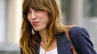 "J'ai du mal !" : Lou Doillon maman "mal barrée", rares confidences sur sa vie avec Marlowe et le petit Laszlo