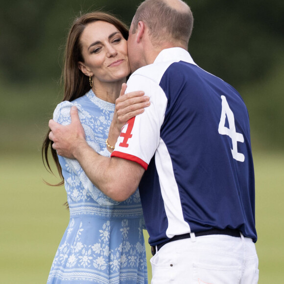 Une stratégie du prince William pour protéger sa femme. 
Prince William, Princess Catherine, Royal Charity Polo Cup 2023 à Windsor, 6 Juillet 2023.