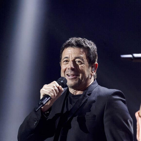 Pour un concert mémorable ! 
Exclusif - Patrick Bruel sur scène lors du concert "Leurs voix pour l'espoir" à l'Olympia à Paris le 11 mars 2024. © Perusseau / Bellak / Bestimage 