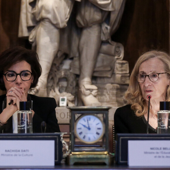 A l'occasion de la semaine de la langue française et de la Francophonie, Nicole Belloubet, ministre de l'Éducation nationale et de la Jeunesse, et Rachida Dati, ministre de la Culture assistent au prix 2024 du " Concours des Dix mots ", à l'Académie française, Paris, le 21 mars 2024 © Stéphane Lemouton / Bestimage 