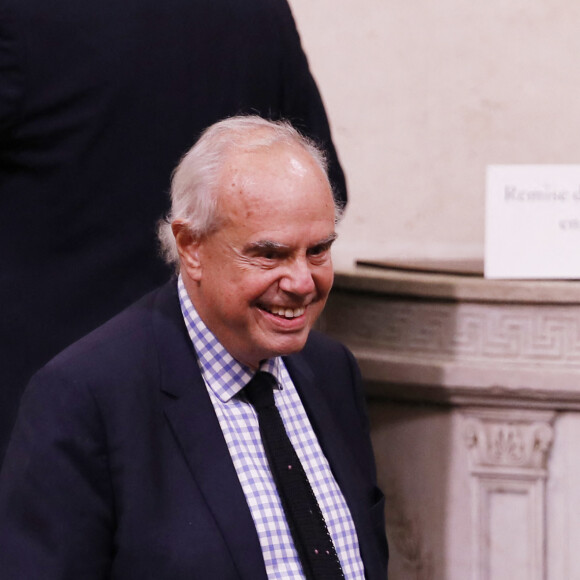 Exclusif - Frédéric Mitterrand - Cérémonie de remise du Grand Prix de l'Académie des beaux-arts en cinéma et audiovisuel à Agnès Jaoui à la Coupole du Palais de l'Institut de France le 27 septembre 2023. © Marc Ausset-Lacroix/Bestimage 
