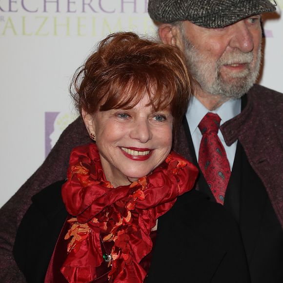 Un deuil toujours aussi douloureux pour sa veuve, même cinq ans plus tard. 
Jean-Pierre Marielle et sa femme Agathe Natanson lors du photocall du 12ème Gala 2017 de l'Association pour la Recherche sur Alzheimer à la salle Pleyel dans le 8ème arrondissement, à Paris, France le 30 janvier 2017. © Cyril Moreau/Bestimage