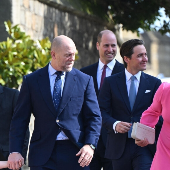 Mike et Zara Tindall et leurs filles Mia et Lena, La princesse Beatrice d'York et son mari Edoardo Mapelli Mozzi, Le prince William, prince de Galles - La famille royale du Royaume Uni arrive à la chapelle Saint George pour la messe de Pâques au château de Windsor le 9 avril 2023. 