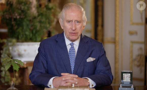 Heureusement, Charles III va vite se remettre.
Première vidéo publique du roi Charles III depuis l'annonce de son cancer, diffusée lors du Commonwealth Day à Westminster. 