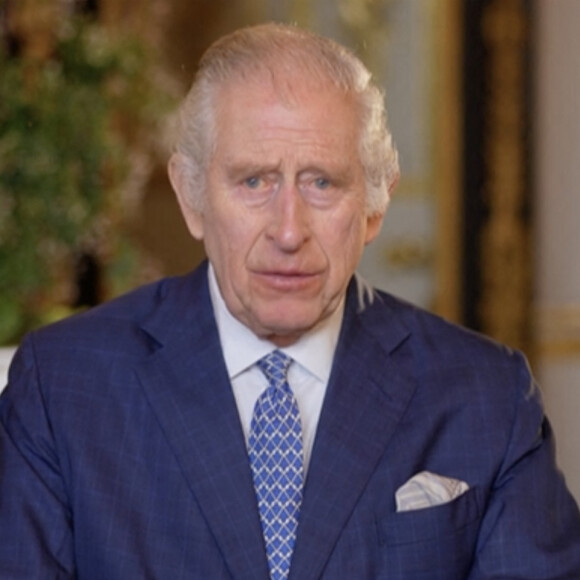 Heureusement, Charles III va vite se remettre.
Première vidéo publique du roi Charles III depuis l'annonce de son cancer, diffusée lors du Commonwealth Day à Westminster. 