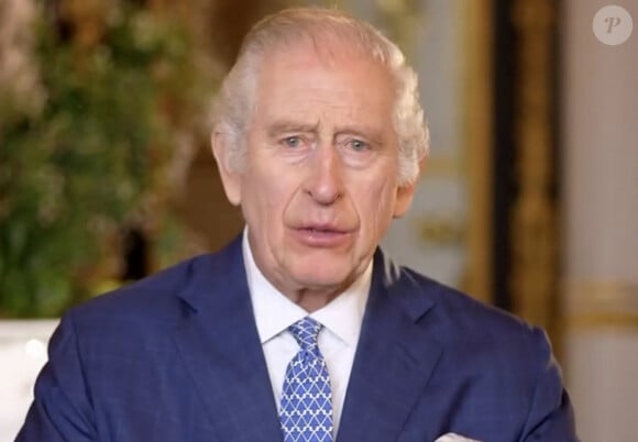 Charles III est "frustré" par son cancer qui l'empêche d'honorer ses devoirs royaux pour l'instant 
Première vidéo publique du roi Charles III depuis l'annonce de son cancer, diffusée lors du Commonwealth Day à Westminster.