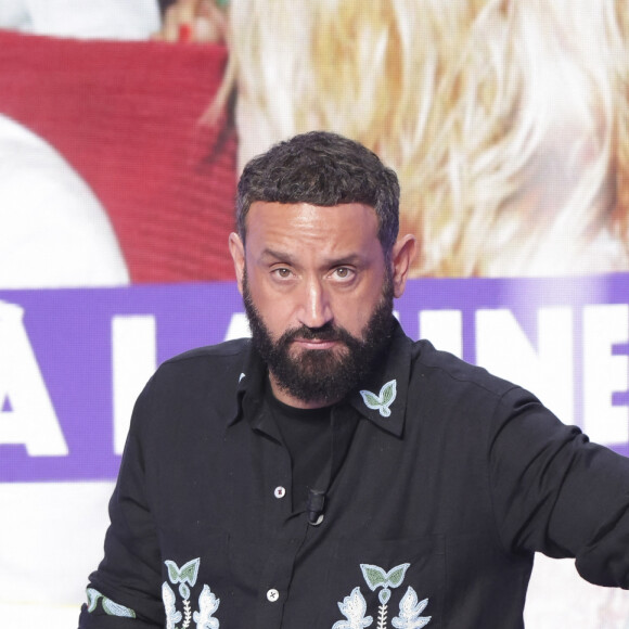 Ses chroniqueurs n'ayant pas pris de vacances en février
Exclusif - Cyril Hanouna - - Enregistrement de l'émission "Face à Hanouna" diffusée le 24 février 2024 sur C8. Au cours de l'émission, Nes fera des révélations sur le caractère de C.Dechavanne. Paris, le 22 février 2024. © Jack Tribeca / Bestimage 
