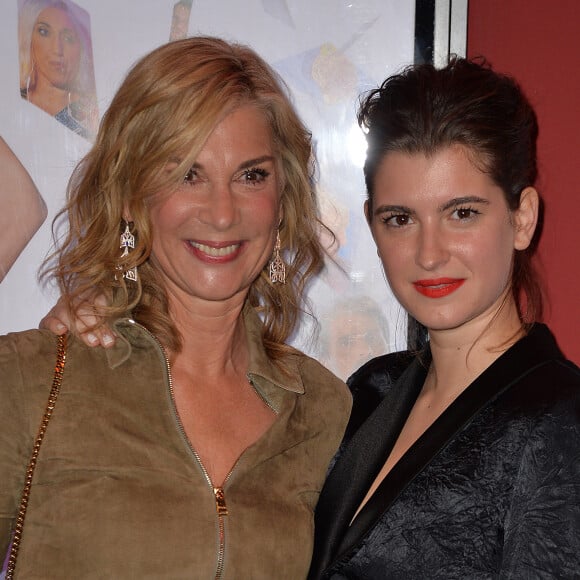 Michèle Laroque et sa fille Oriane Deschamps - Avant-première du film Brillantissime au cinéma Publicis à Paris, France, le 15 janvier 2018. © Veeren/Bestimage 