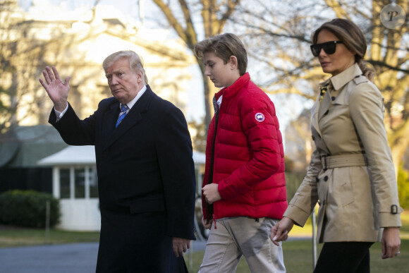 Le président des États-Unis Donald J. Trump, la première dame Melania Trump et leur fils Barron arrivent sur la pelouse de la Maison Blanche, le 10 mars 2019 à Washington. Photo by Al Drago / Pool via CNP/DPA/ABACAPRESS.COM