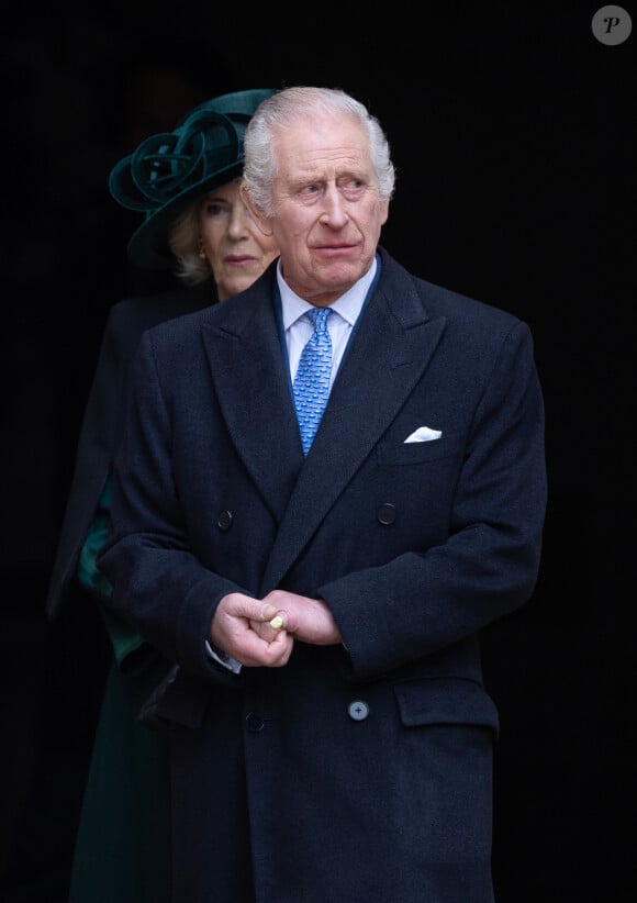 Le roi Charles III d'Angleterre et Camilla Parker Bowles, reine consort d'Angleterre - Les membres de la famille royale britannique arrivent à la chapelle Saint-George pour assister à la messe de Pâques. Windsor, le 31 mars 2024. 