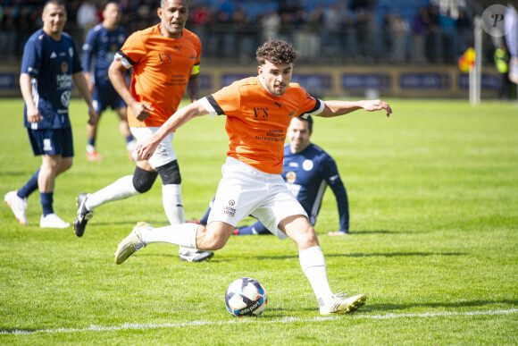 Tony CZH lors du match caritative au bénéfice de l'Unicef opposant la Team Saône-et-Loire à la Team Unicef au stade Jean-Laville de Gueugnon, France, le 1er avril 2024. Le Match a permis de récolter la somme de 10 000 euros pour les différentes actions de l’UNICEF. Devant plus de 6700 spectateurs, la Team Unicef s’est imposé 12-2. © Pierre Perusseau/Bestimage 