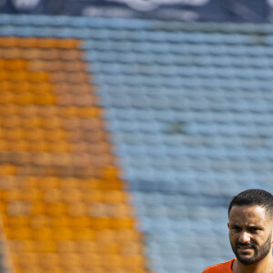 Malik Bentalha lors du match caritative au bénéfice de l'Unicef opposant la Team Saône-et-Loire à la Team Unicef au stade Jean-Laville de Gueugnon, France, le 1er avril 2024. Le Match a permis de récolter la somme de 10 000 euros pour les différentes actions de l’UNICEF. Devant plus de 6700 spectateurs, la Team Unicef s’est imposé 12-2. © Pierre Perusseau/Bestimage 