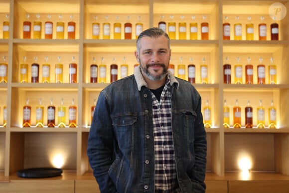 Le couple est également parent d'une adolescente prénommée Lilwenn.
Le chef cuisinier Glenn Viel au théâtre de Cognac lors de la cérémonie de remise des prix du Guide Rouge Michelin 2022 à Cognac le 22 mars 2022. © Jean-Marc Lhomer / Bestimage