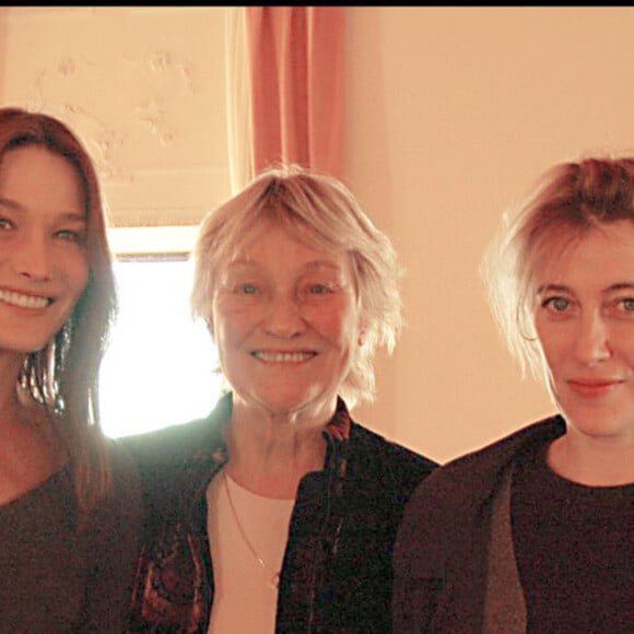 Marisa Bruni Tedeschi et ses filles Carla et Valeria - Soirée concert à la fondation Giorgio Cini à Venise lors de la donation des archives du compositeur Alberto Bruni Tedeschi par sa famille le 3 novembre 2009